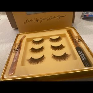 Moxielash honey brown lash kit